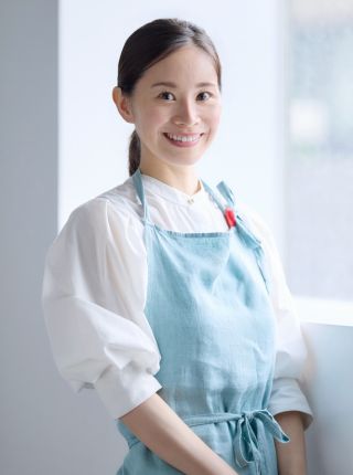 西岡麻央