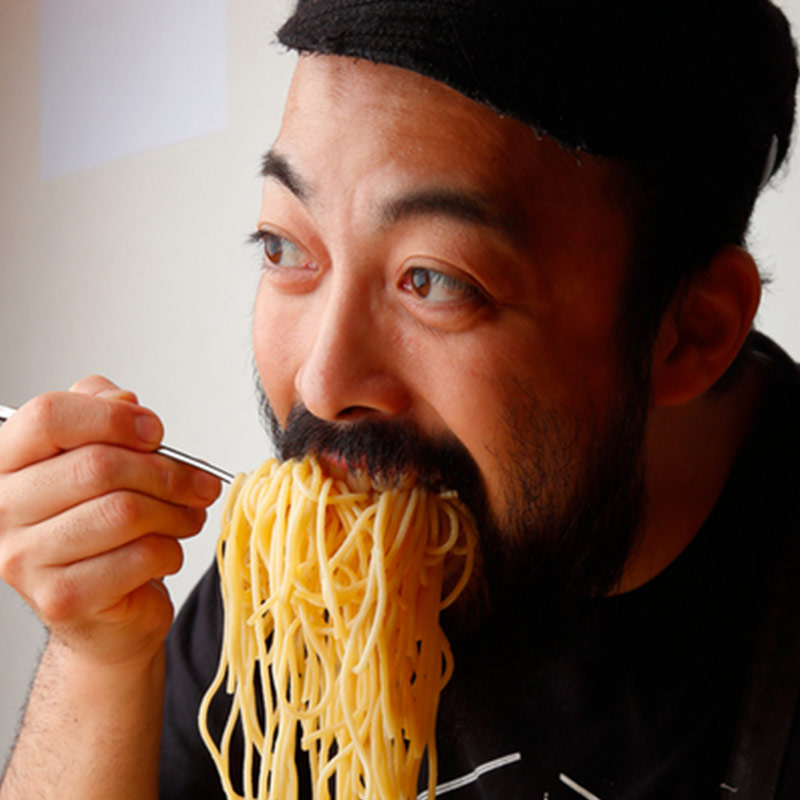 ペペロッソ 今井さんとイタリア郷土の手打ちパスタ教室～イタリア北東部のエミリア・ロマーニャ州のパスタ「ストリケッティ」～