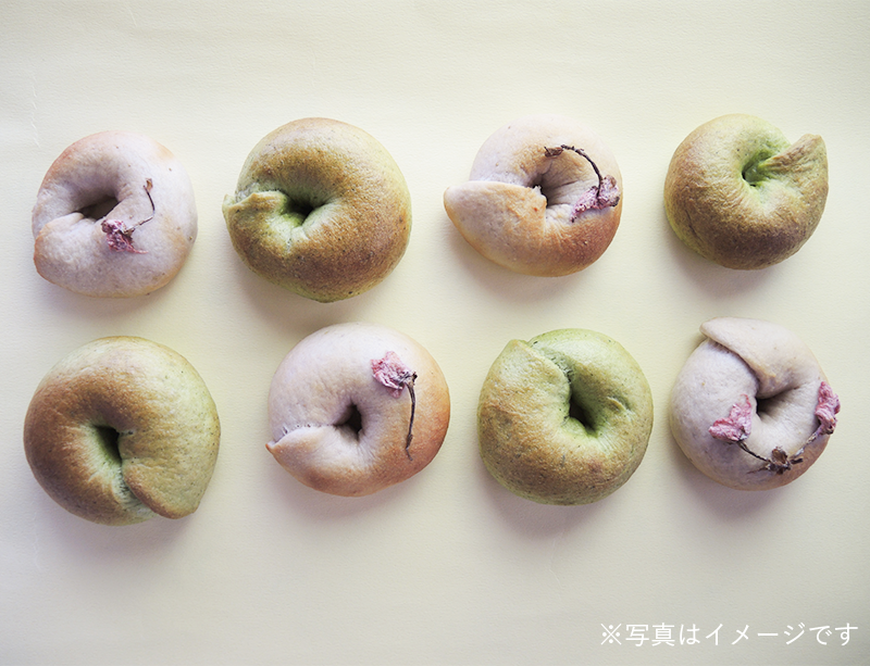 濱田美里さんに教わり、作って、持って帰れる♪ 「米粉のミニベーグル　いちご桜風味＆よもぎ風味」
