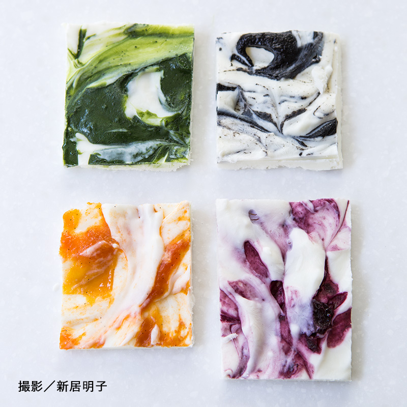若山曜子さんに習うヨーグルトのお菓子　リッチヨーグルトレアチーズケーキ＆ヨーグルトバーク