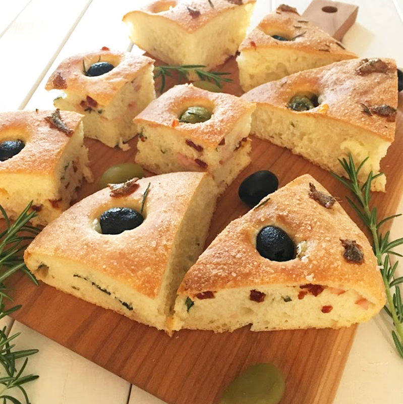 はじめてのイタリアパン♪　天板いっぱいに作るフォカッチャ