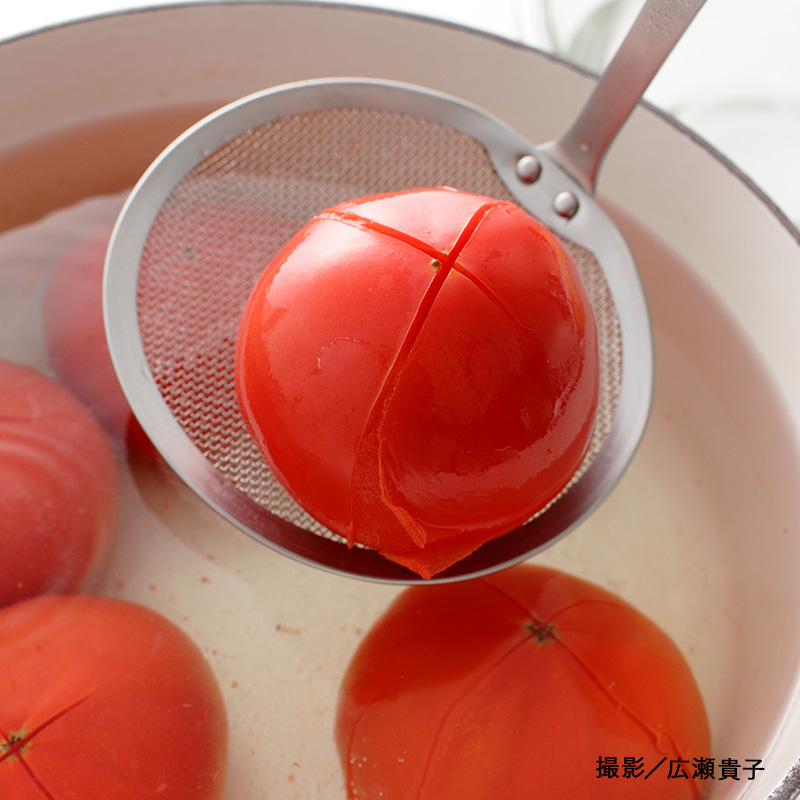 夏の完熟トマトで保存食！ 自家製トマトケチャップ作り