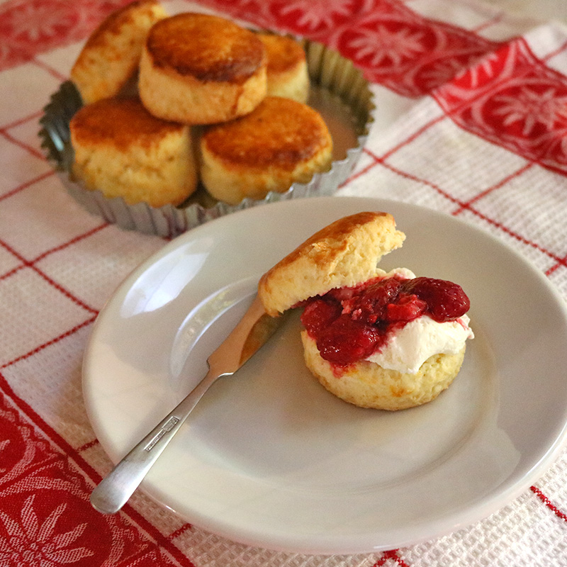 イギリス家庭菓子を作ろう☆本場のスコーンでティータイム