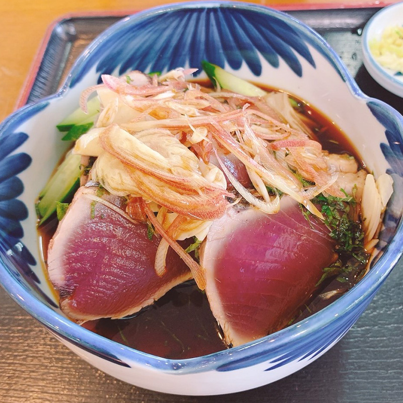 高知生まれの料理家 小島喜和さんの土佐の味「初がつおのたたき膳」を作って乾杯！