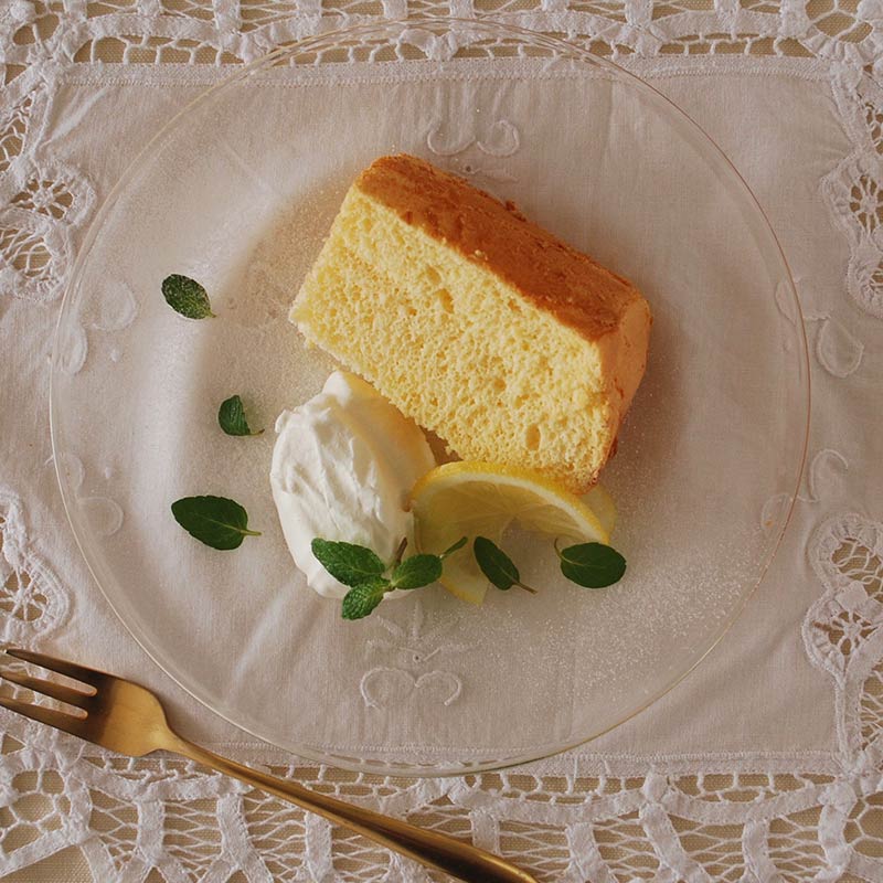 下迫綾美さんのレモンヨーグルトシフォンケーキ～２種のシフォンの食べ比べつき～