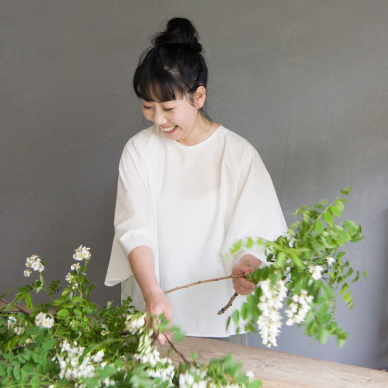 TAMOTAMOさんの紫陽花とグリーンのサマーリース＆夏椿の練り切りレッスン