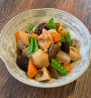 藤野嘉子さんの基本の和食レッスン　～秋の炒り鶏ときのこのだしびたし～