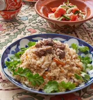 【Zoomライブ講座】荻野恭子さんの「おうちでできる　世界のおそうざい」～中央アジアのお祝い料理～