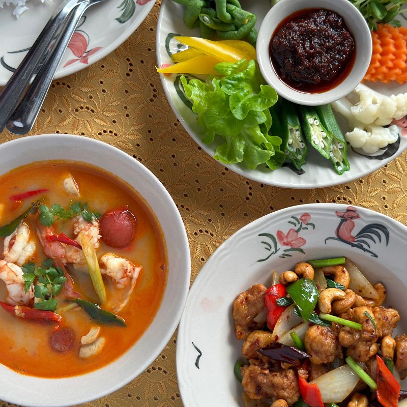 タイの万能調味料「ナムプリックパオ」を手作りしてお持ち帰り！ 長澤 恵さんのやみつきになるタイ料理の世界
