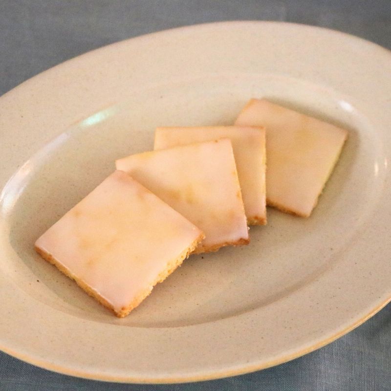 レトロな愛らしさが人気！ レモンケーキ＆レモンサブレ