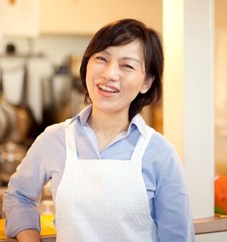 上田淳子さんの季節の仕込み会「丸鶏のローストチキンを徹底的にマスター」