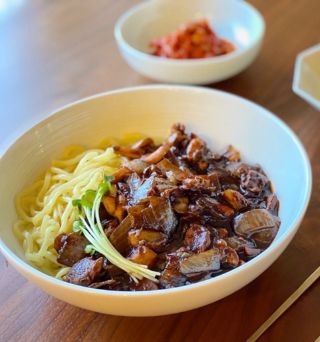 ゼン ヒャンミさん　珠玉の韓国家庭料理～秋の食卓～