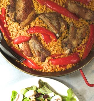 丸山久美さんに習う、スペイン家庭料理「本場のパエリア」決定版！