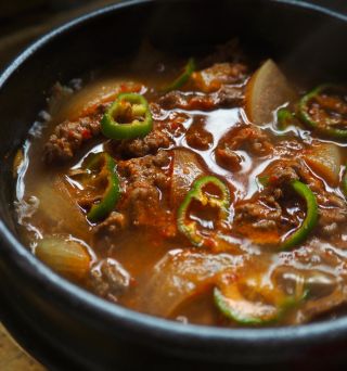 ヤスダ屋・安田花織さんの日々の韓国料理～冬の温かな料理～