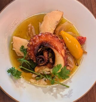 ポルトガル食堂Giro流 魚介のごちそう料理 ～たこのラガレイロを習う～