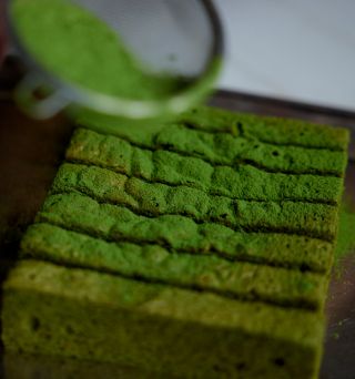 若山曜子さんと作る～抹茶とホワイトチョコのガトーショコラ～