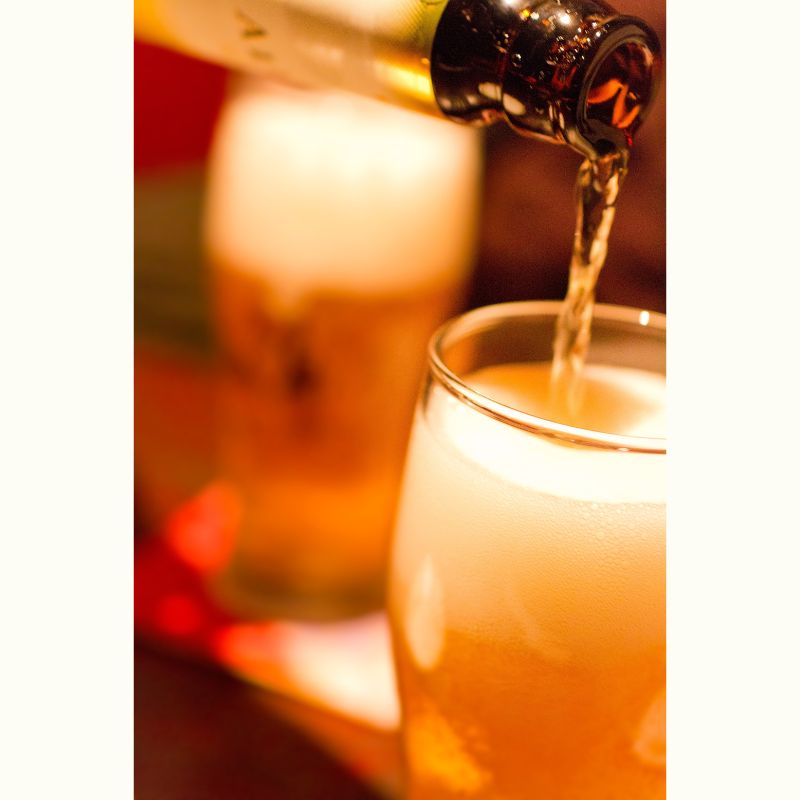 『キッチンスタジオ・ペイズリー』香取薫さんに教わるクラフトビールと楽しむ本格インド料理　ミックススパイスのお土産つき♪