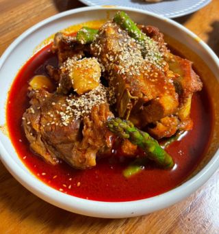キム・ヨンジョンさんといっしょに味わいつくそう！ 本場の韓国料理 「きゅうりソバギ」を作って、お持ち帰り♪