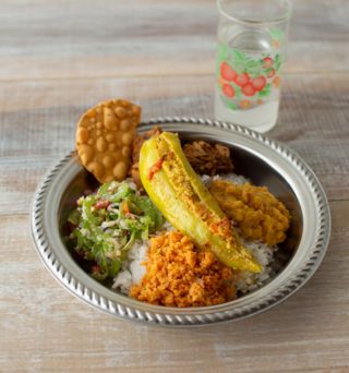 石野明子さんのスリランカカレーと家庭料理VOL.3〈スリランカのお土産つき〉