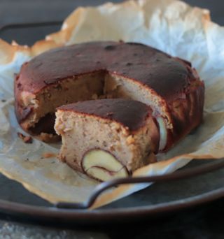 藤沢かえでさんに習う秋のお菓子～栗の塩バスクチーズケーキとりんごのタルト・ノルマンディ～