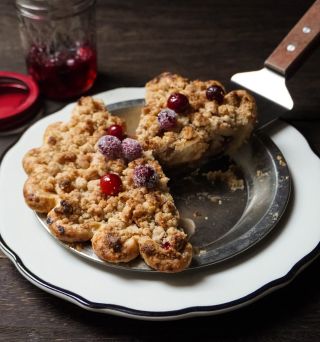 中村紫乃さんに教わるアメリカ菓子　「 Apple Cramberry Pie ～アップル・ クランベリーパイ～」