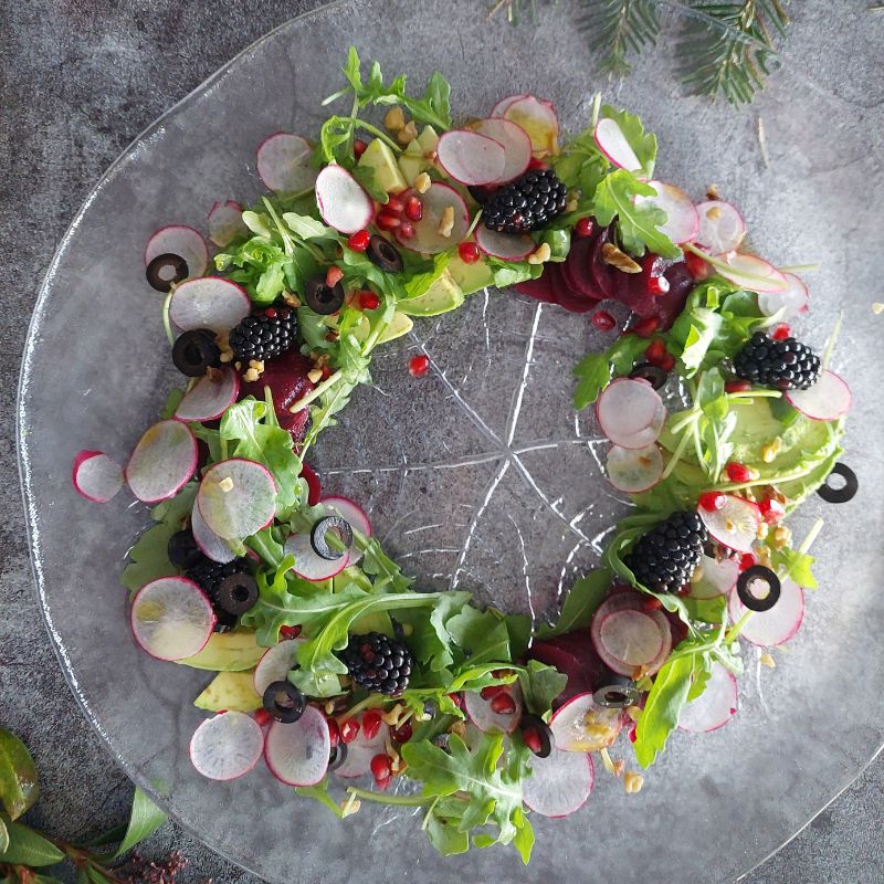 古田エチャニスふみさんの世界のおもてなし料理～かきとえびのパエリアとクリスマスリースサラダ～