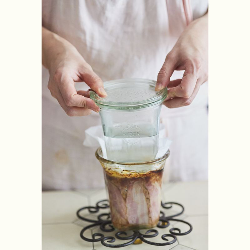 『WECK Cook Book』特別講座　渡辺麻紀さんに教わるWECK活用術～スポンジケーキ＆パテ・ド・カンパーニュ～