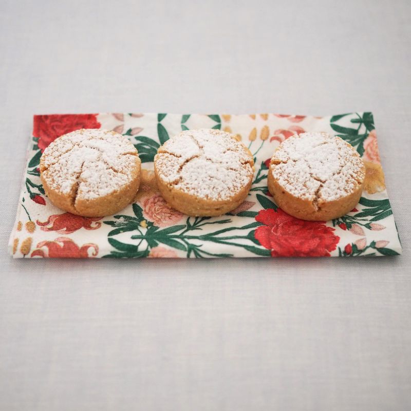 丸山久美さんに習うバスク地方の修道院の料理とスイーツ 「ポルボロン」を作って、お持ち帰り♪