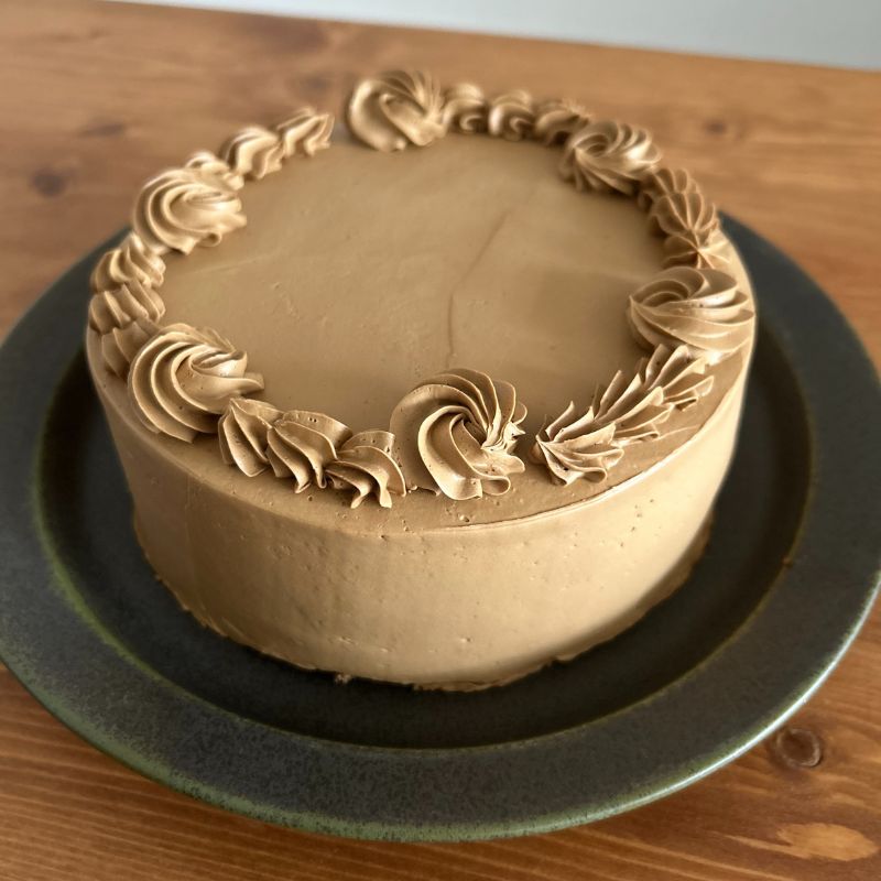 クラシカルなスイーツを楽しむ♪～モカバタークリームケーキ～