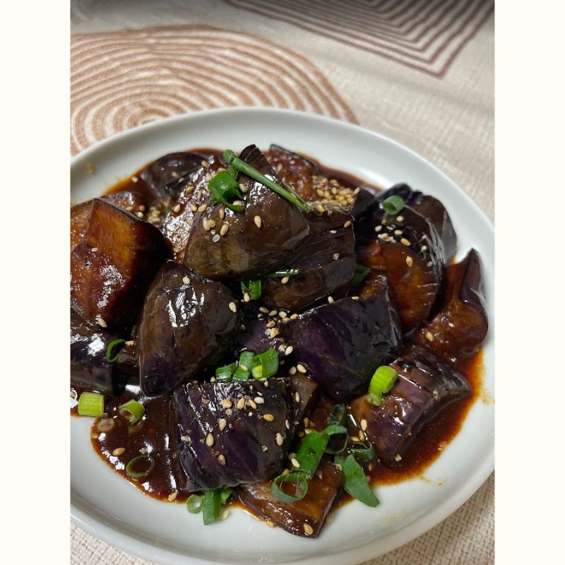 キム・ヨンジョンさんといっしょに味わい尽くそう！ 本場の韓国料理「ナッコプセ」と「なすのナムル」を作って、お持ち帰り♪