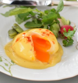 西祐子さんの 春のフレンチレッスン～ウフ・マヨ＆ポーク・オ・キャロット～