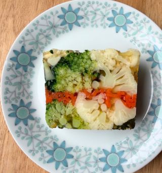 藤井恵さんのおうちでできる初夏のスペシャリテ　「自分で作った料理に感動できる3品とデザートをお伝えします！」