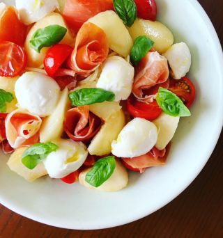 arikoさんの夏のイタリアン! ～桃と生ハムの冷製パスタがメインのごちそうテーブル～