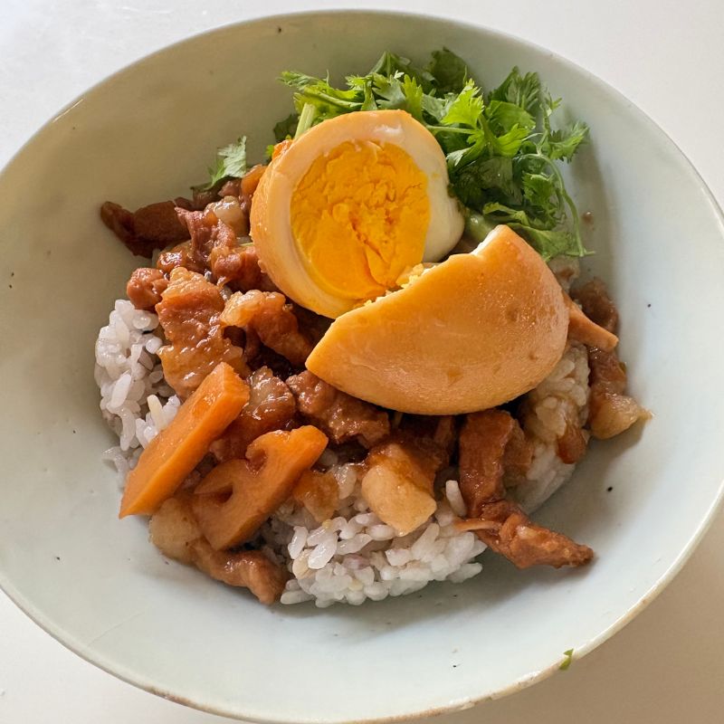 ほりえさわこさんに習う台湾料理「ルーロー飯」　2種の台湾スイーツを作って、お持ち帰り♪